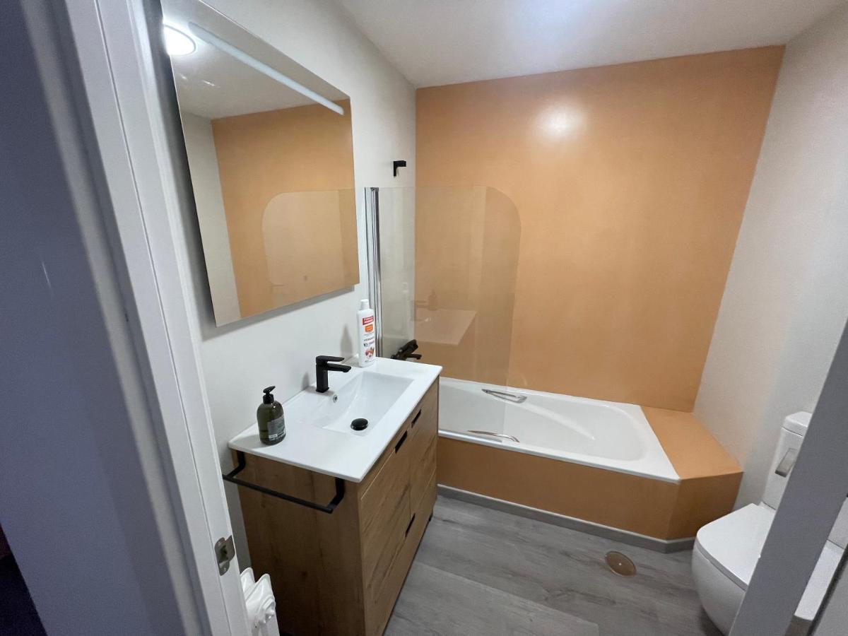 La Lujuria Apartment Оуренсе Екстериор снимка