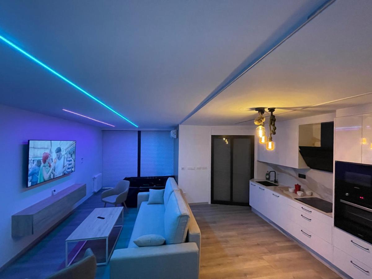 La Lujuria Apartment Оуренсе Екстериор снимка